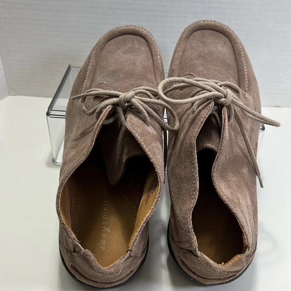 EASY Spirit Suede Moccasin chukka boot